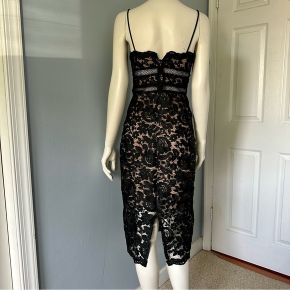 Avery G lace cocktail dress - Picture 4 of 6